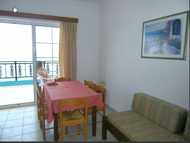 Cypriana Apartments Makrýgialos Esterno foto