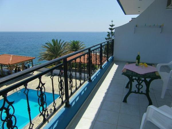 Cypriana Apartments Makrýgialos Esterno foto